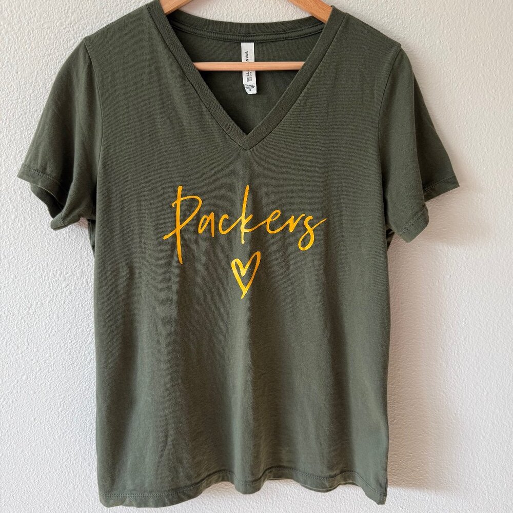 Bella + Canvas Packers Fan V-neck T-Shirt‎ Size M
